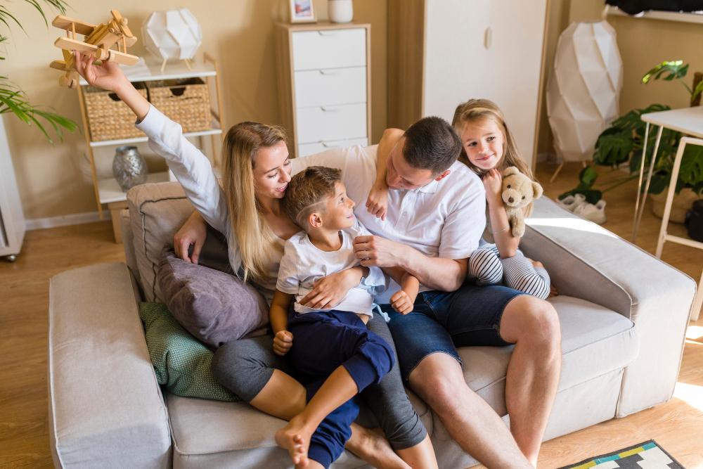 happy-family image Exterminators in Sunset Harbor, NC